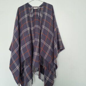 Loft Poncho